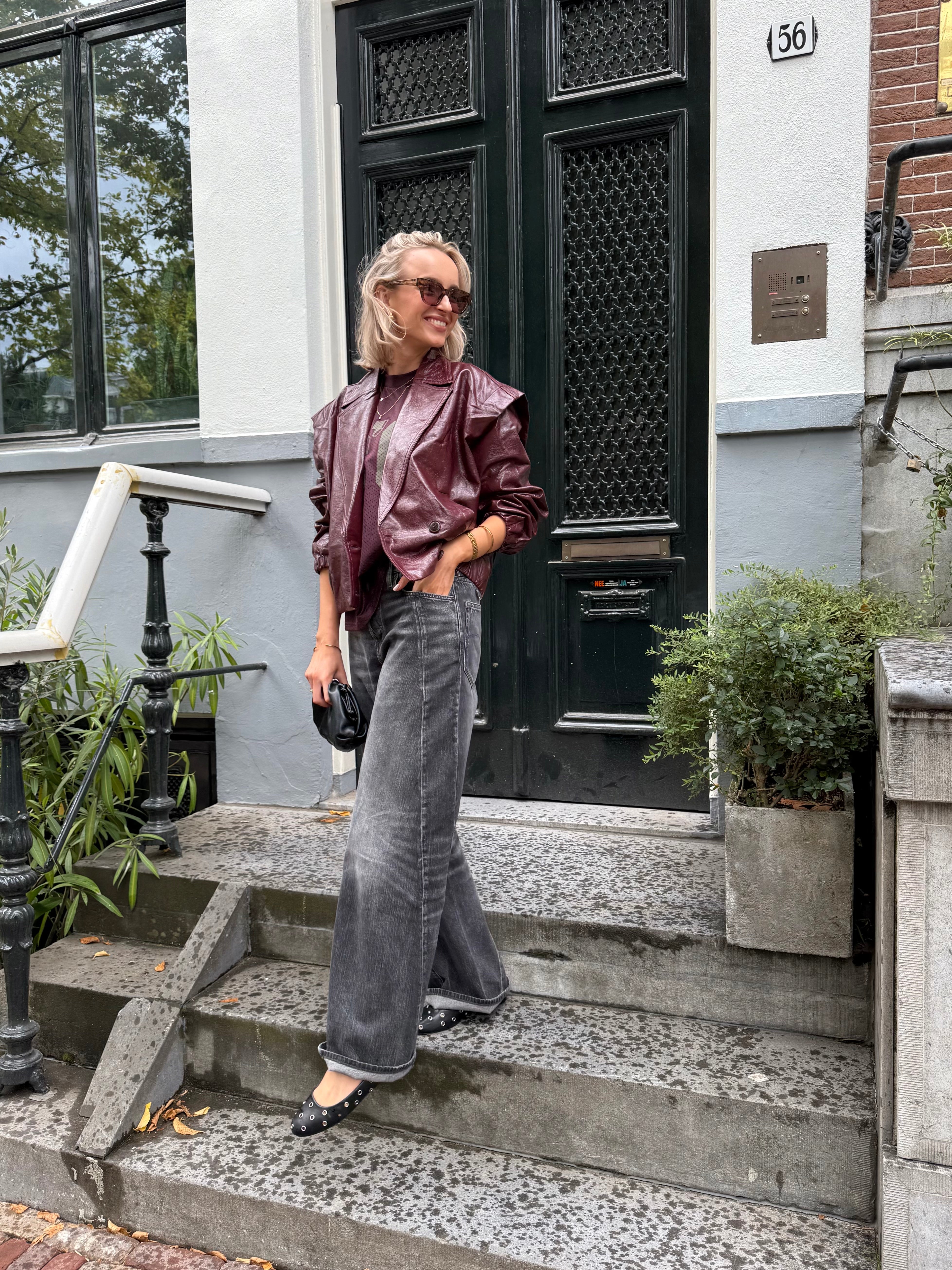 Patent leather burgundy look