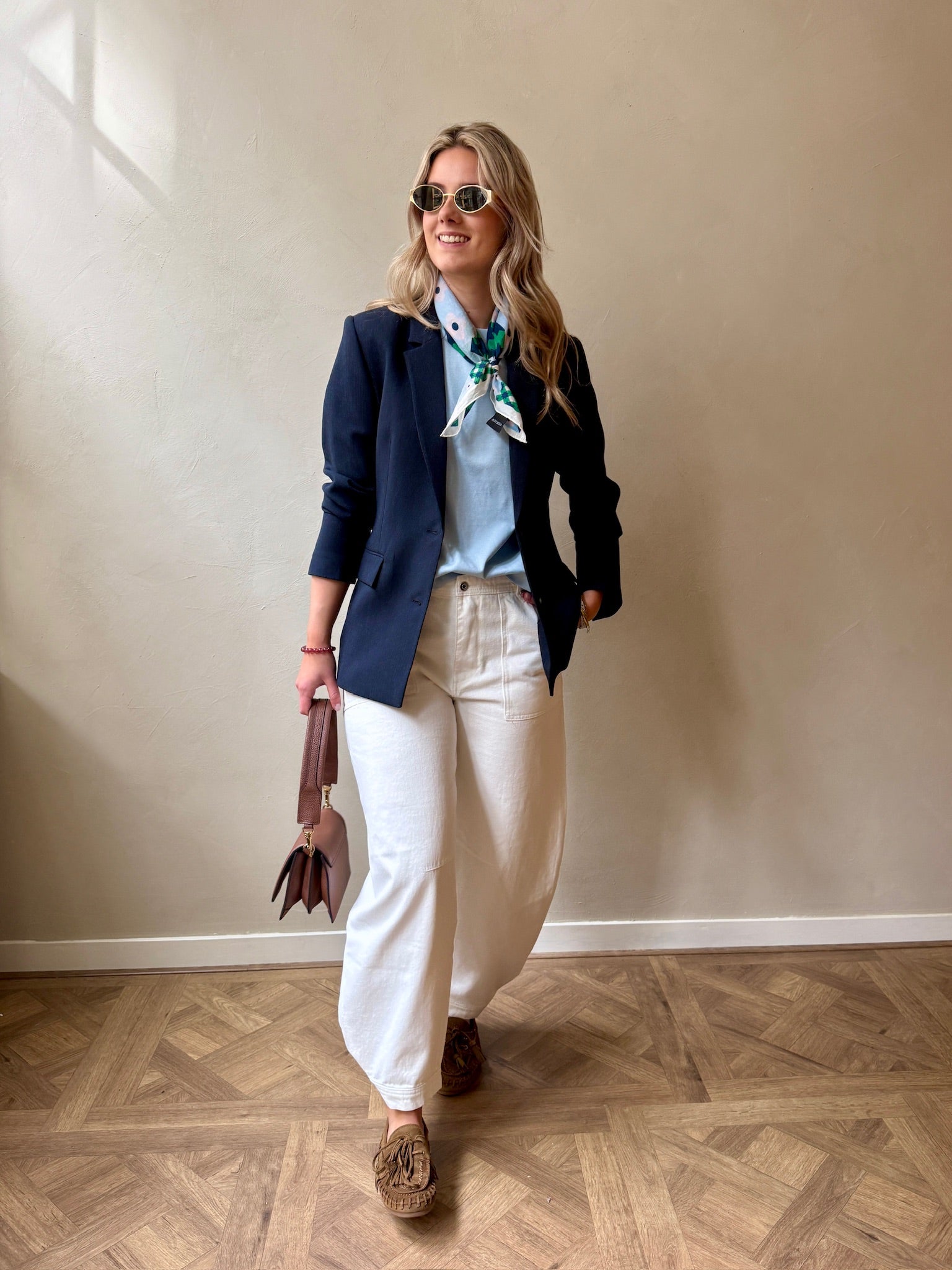 navy blazer look