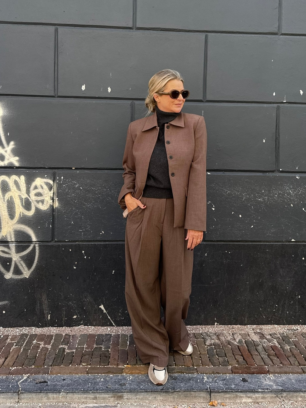 Rosina Michelle suit look