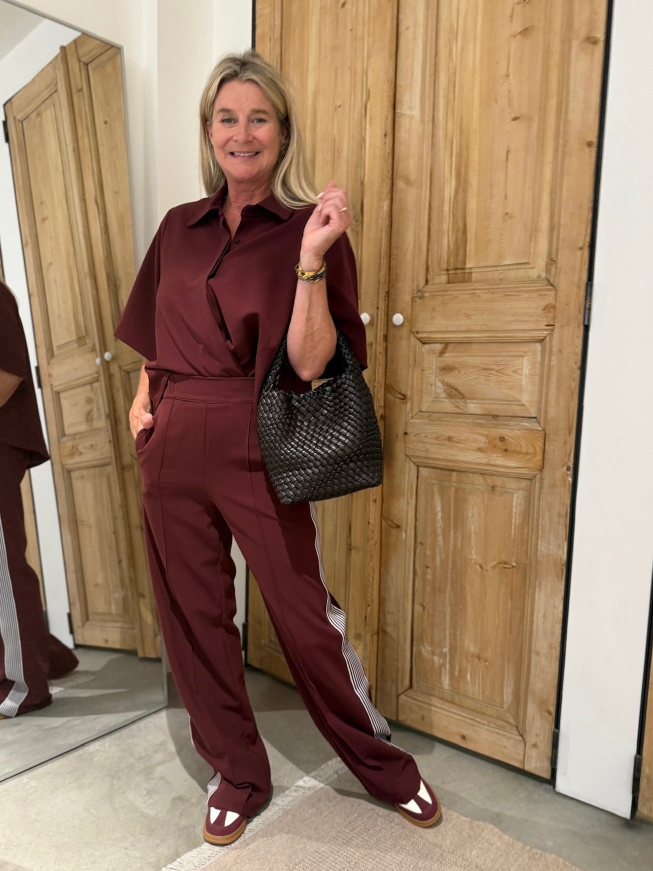 Sporty Burgundy Look