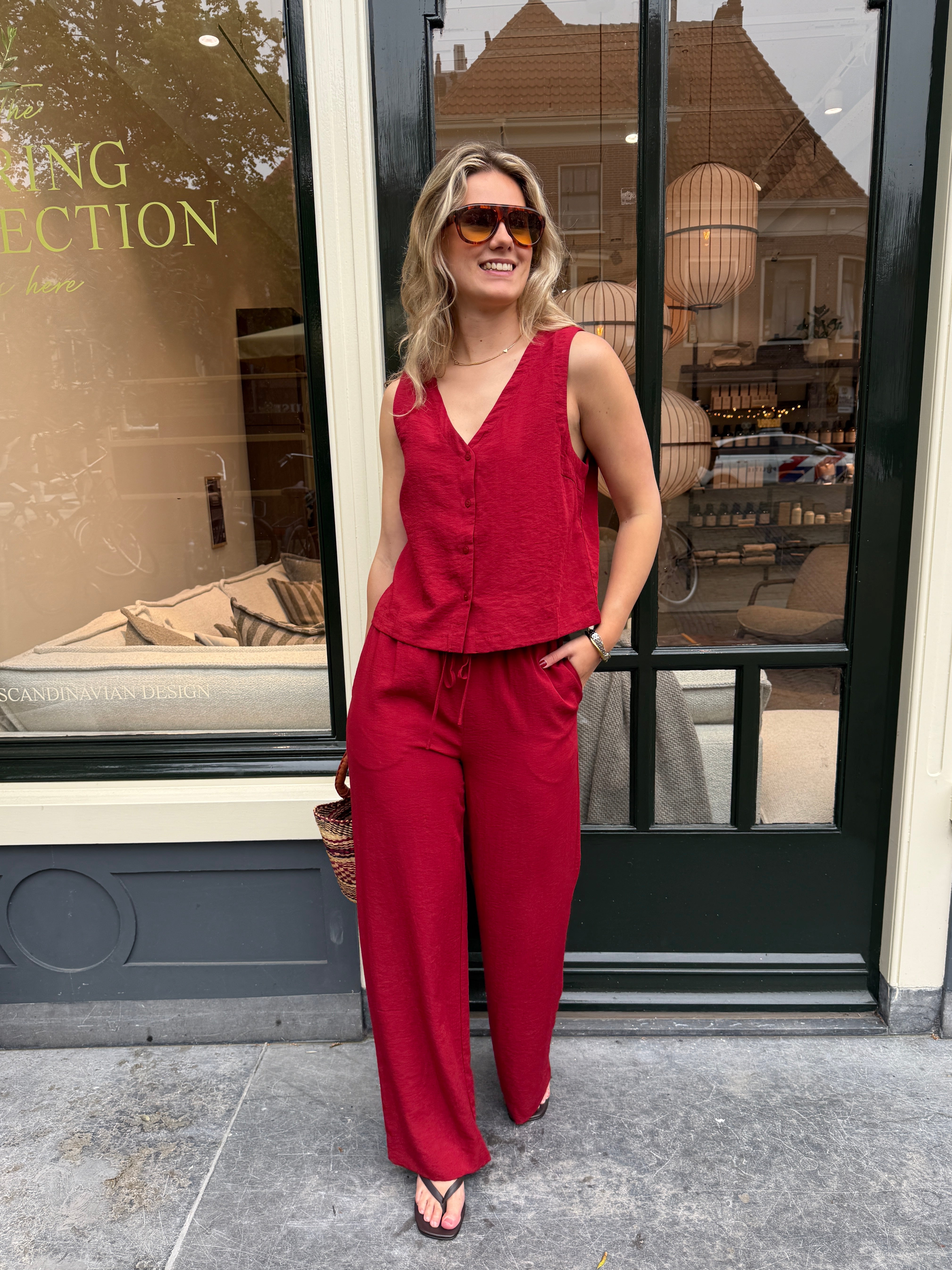 Red Summer Look