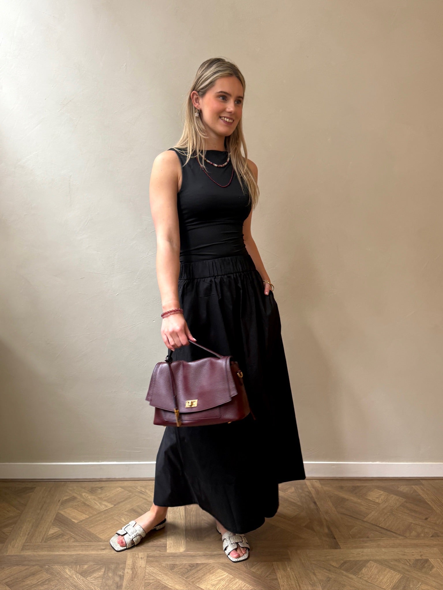 Black Poplin look