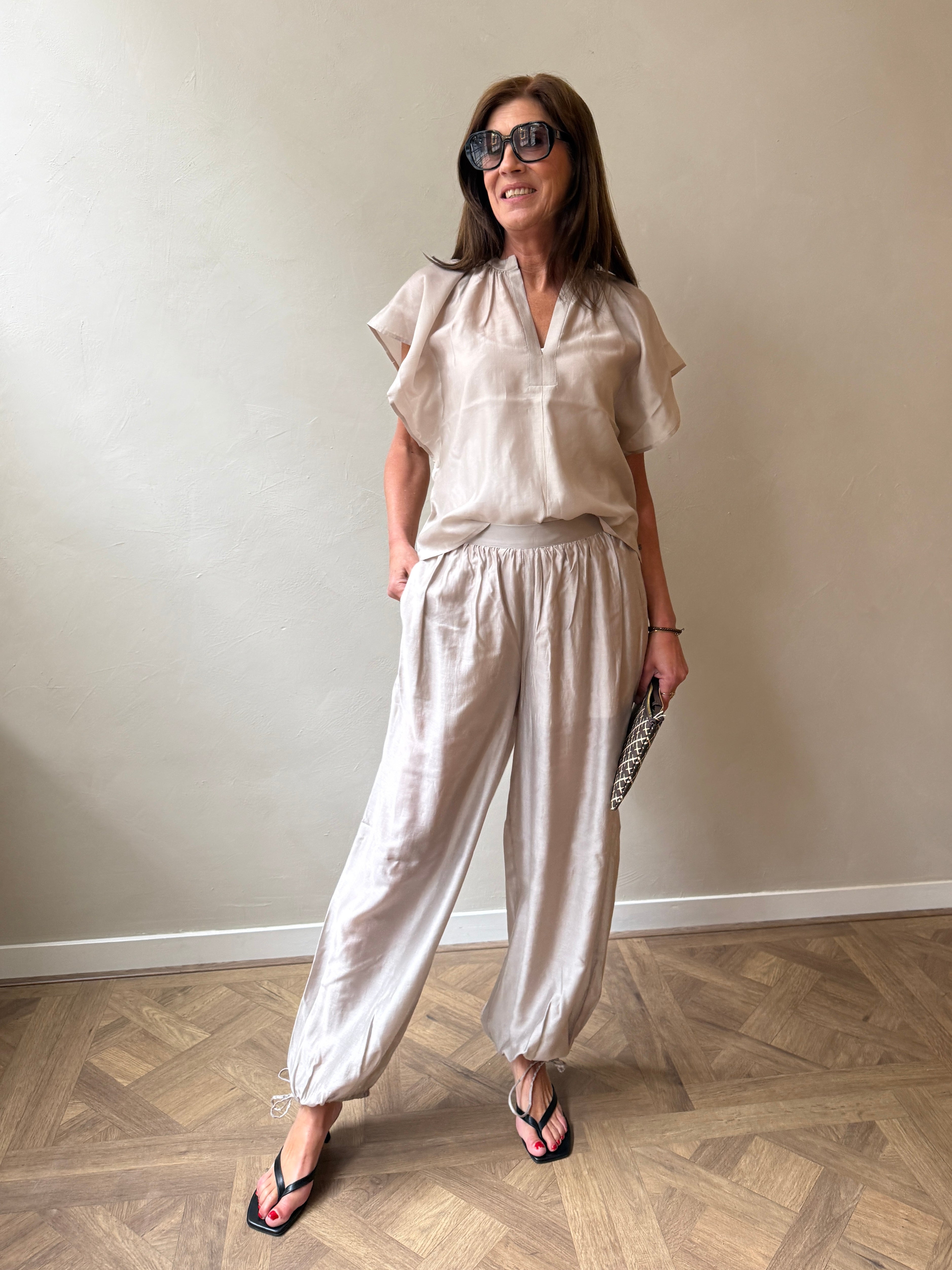Effortless Taupe Look