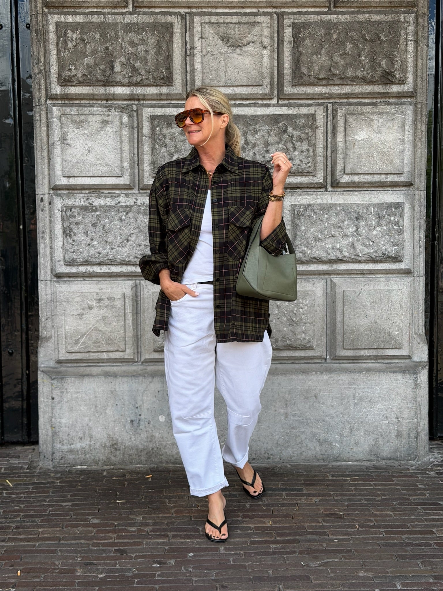 Closed Overshirt Look