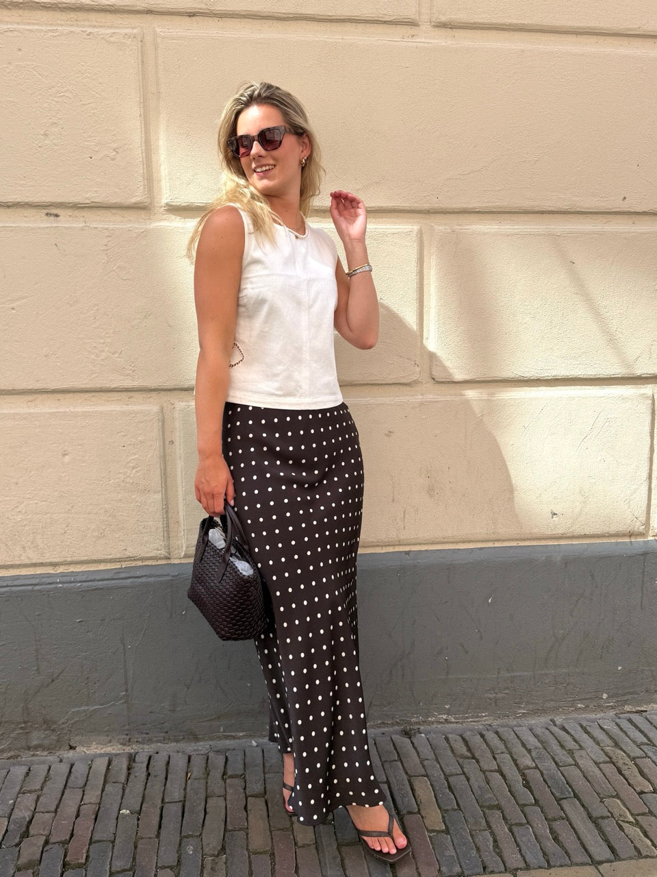 Broidered and dotted look