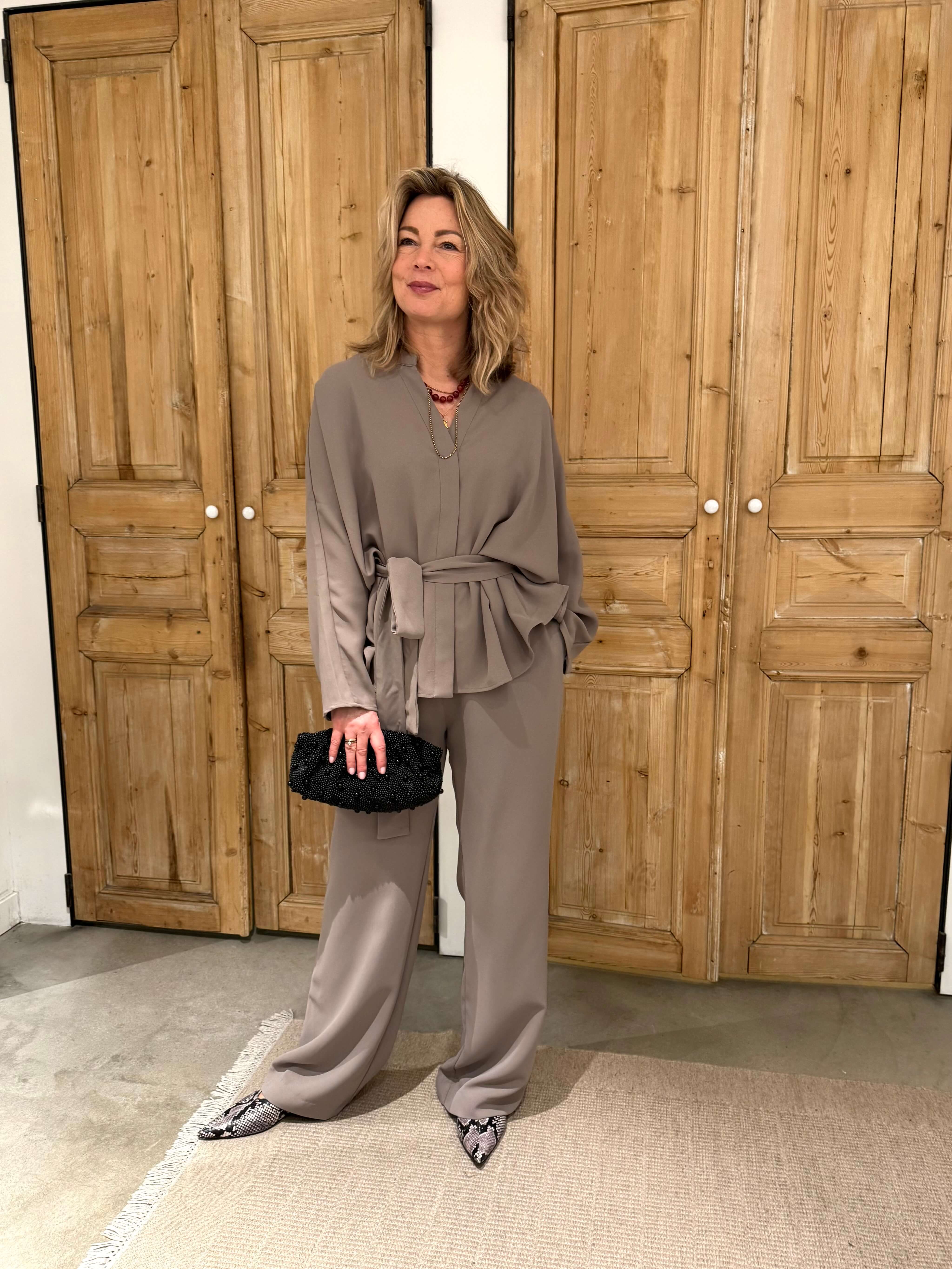Taupe crepe suit look