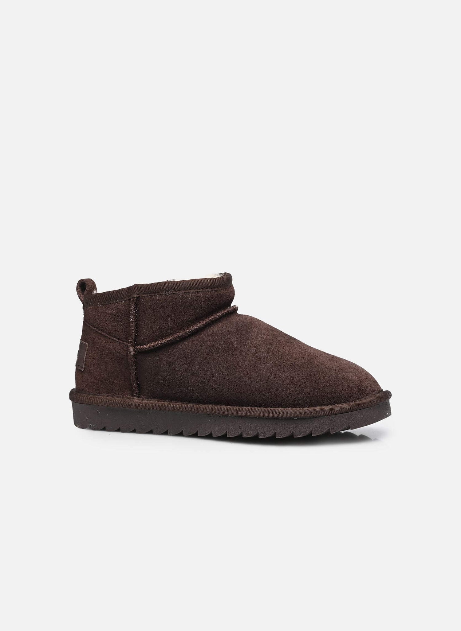 Short Sheepskin Boot in Suede - Chocolate