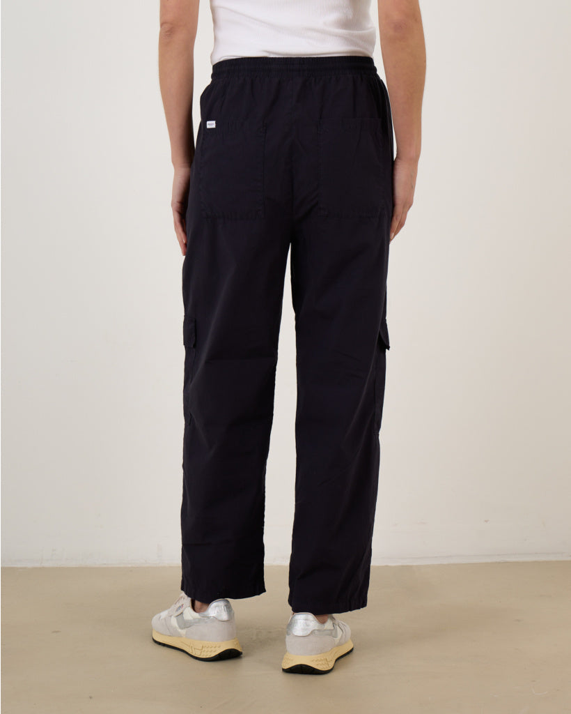 S25Z723 - navy