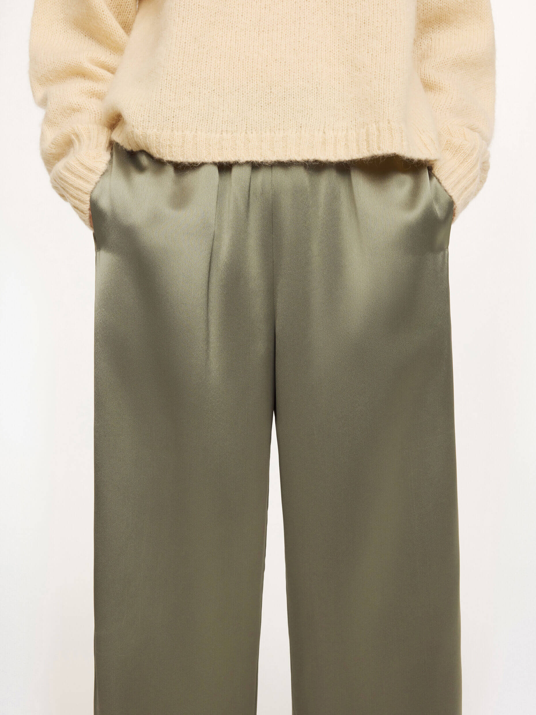 Cabello - Deep Lichen Green