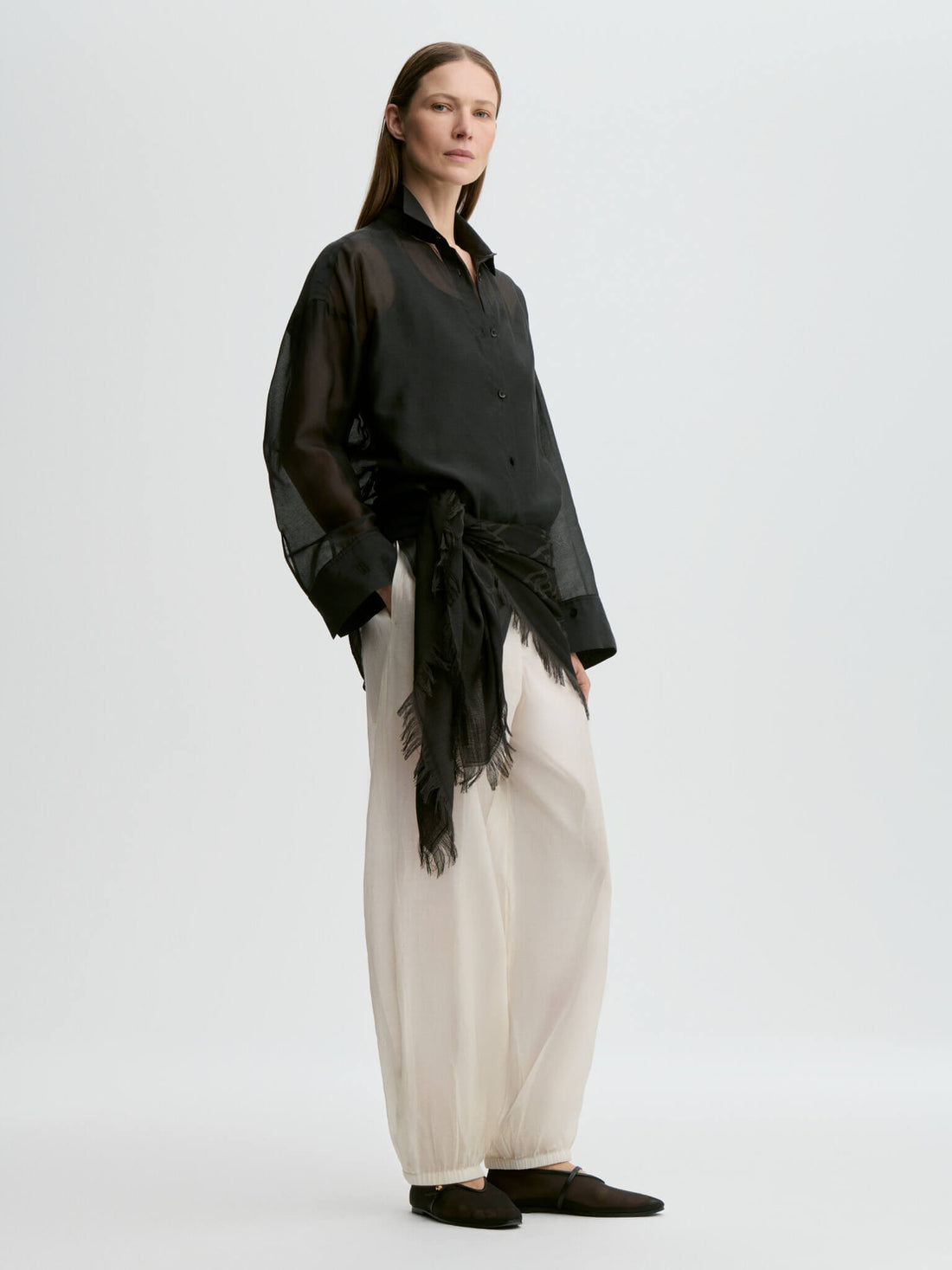 Derris Soft Organza - Black