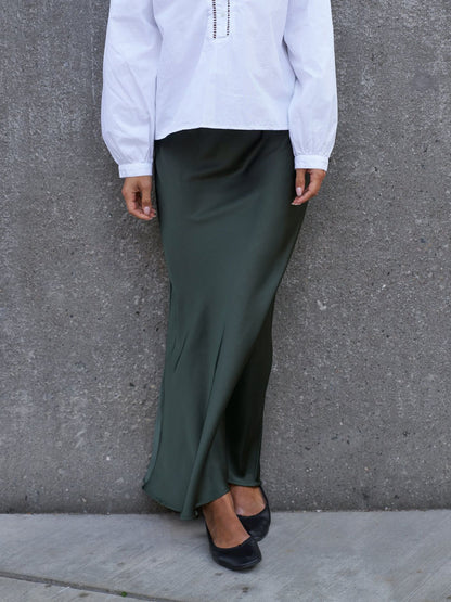 Vicky Heavy Sateen Skirt - Deep Green
