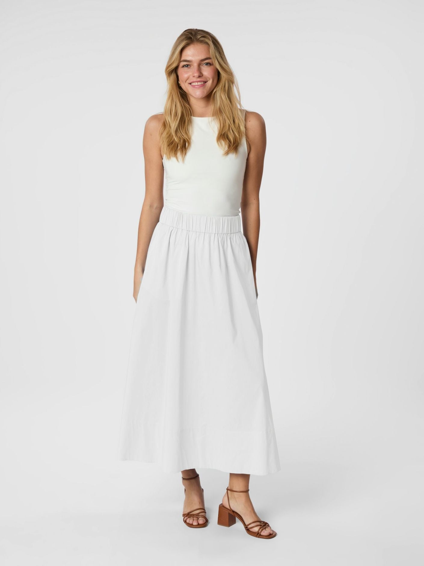 Yara Long Poplin Skirt - White