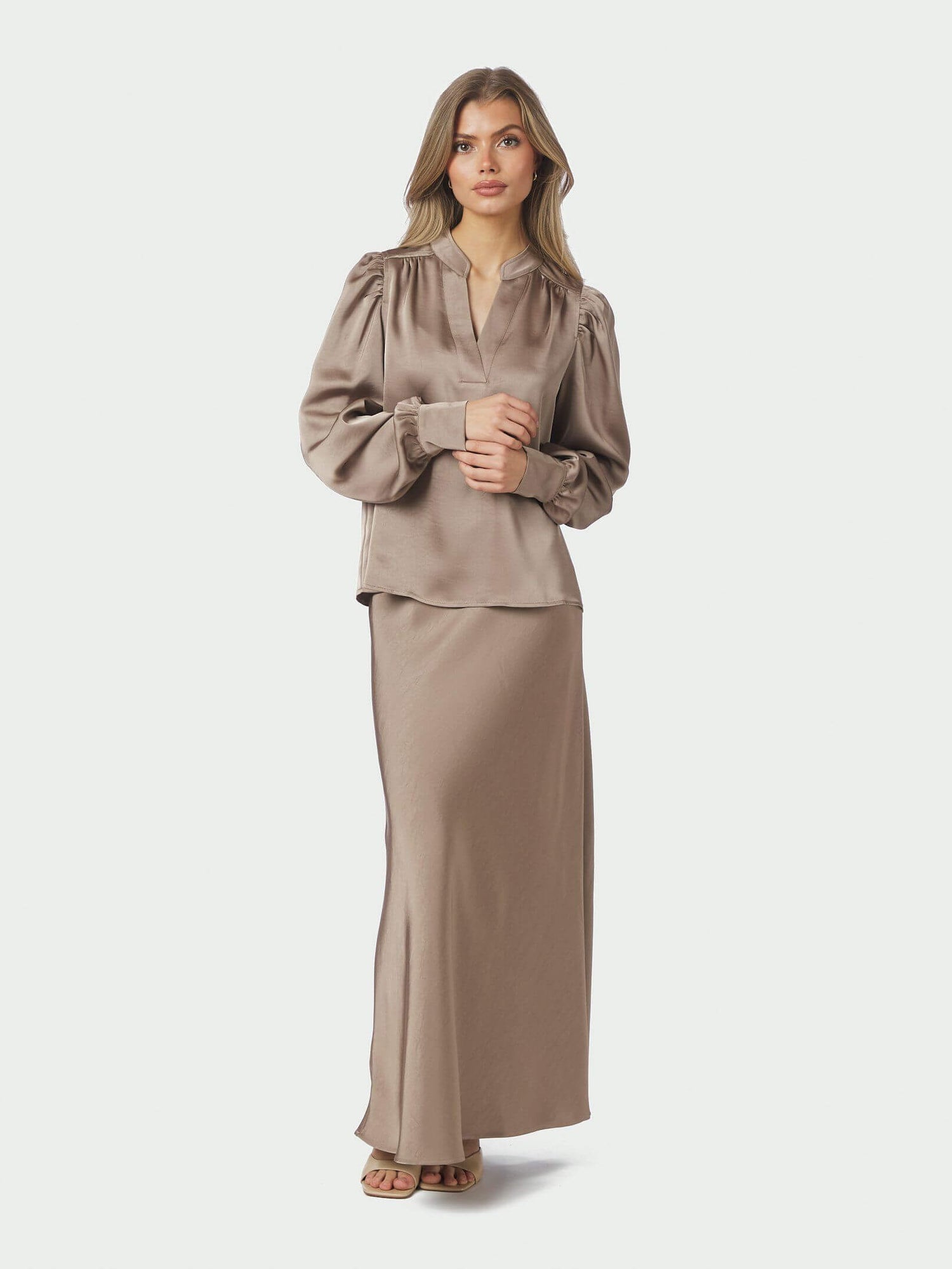 Rosslyn Heavy Sateen Blouse - Dark Taupe