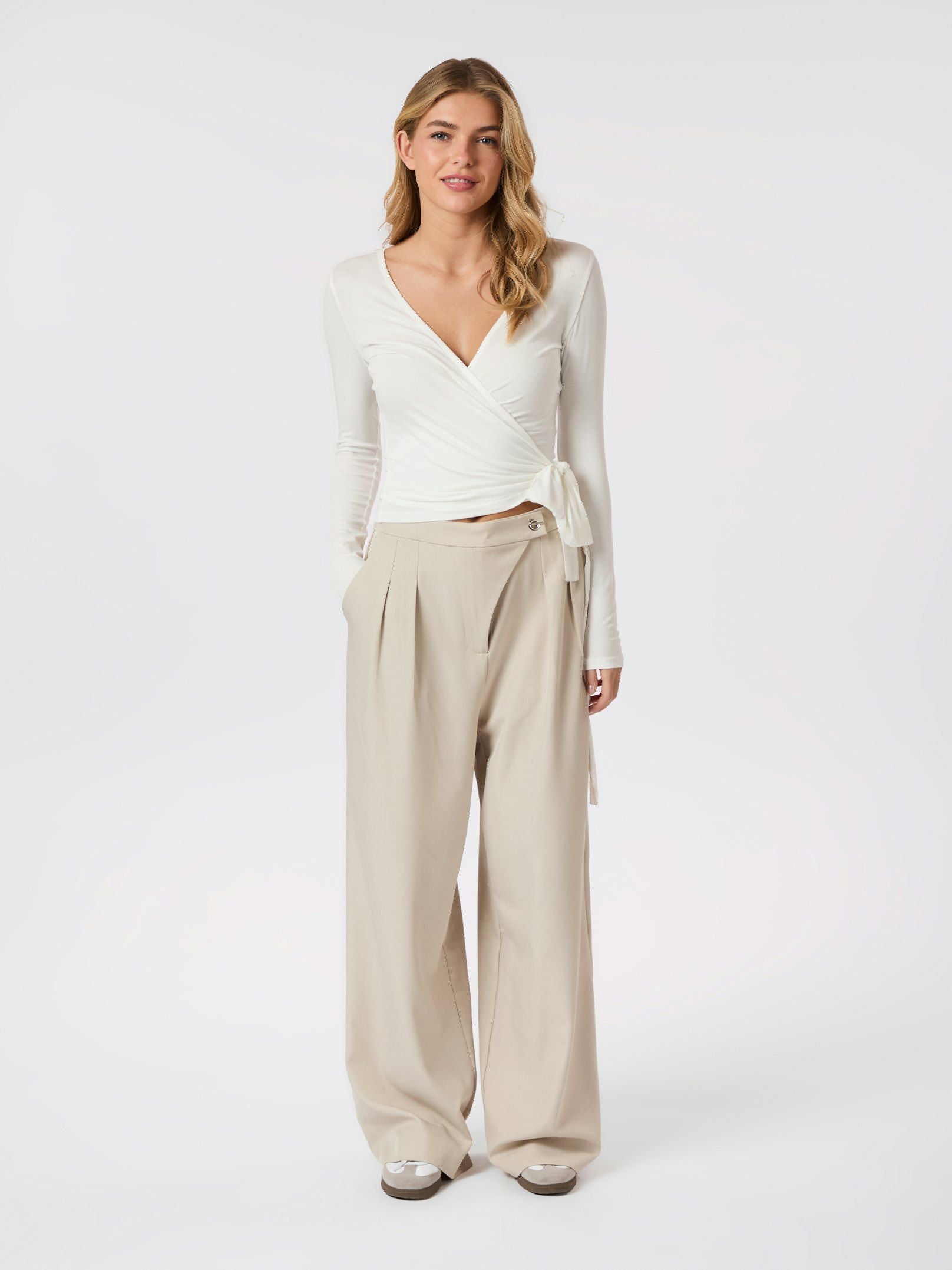 Zalka Eyelet Pants - Sand