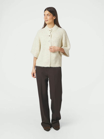 Benuta Fluffy Knit Cardigan – Elfenbein