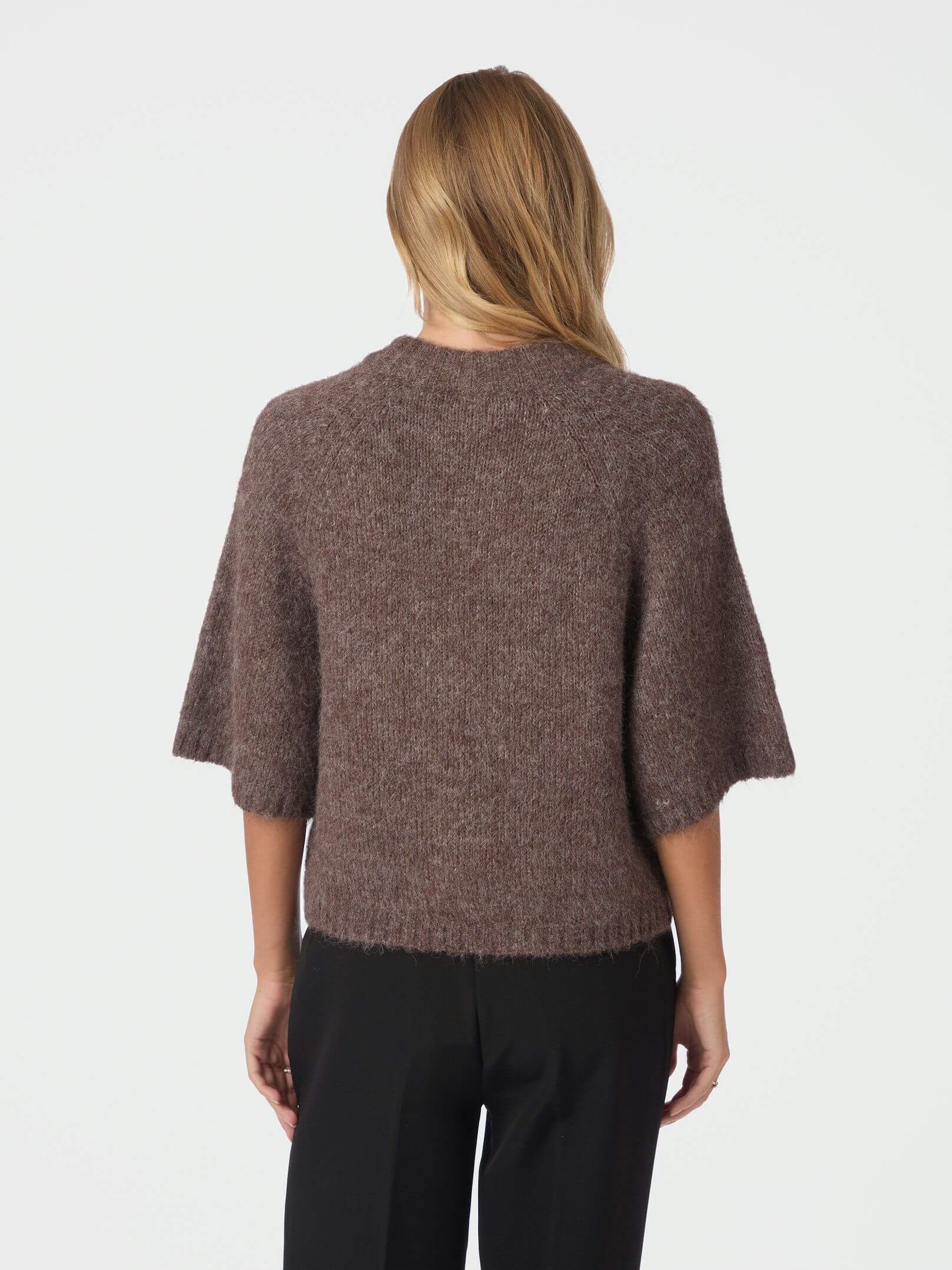 Benuta Fluffy Knit Cardigan - Light Brown
