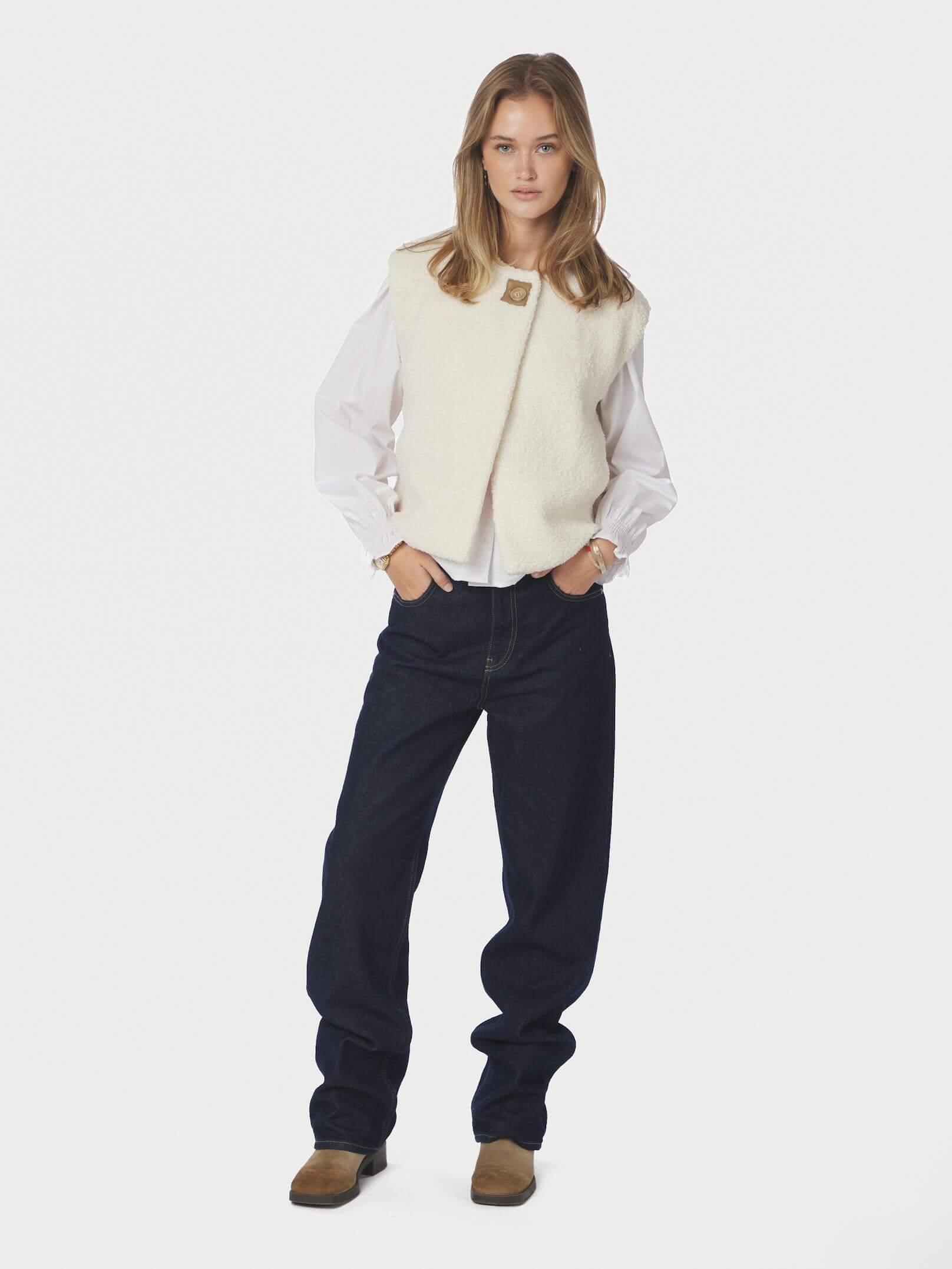 Anjanna Teddy Vest - Ivory