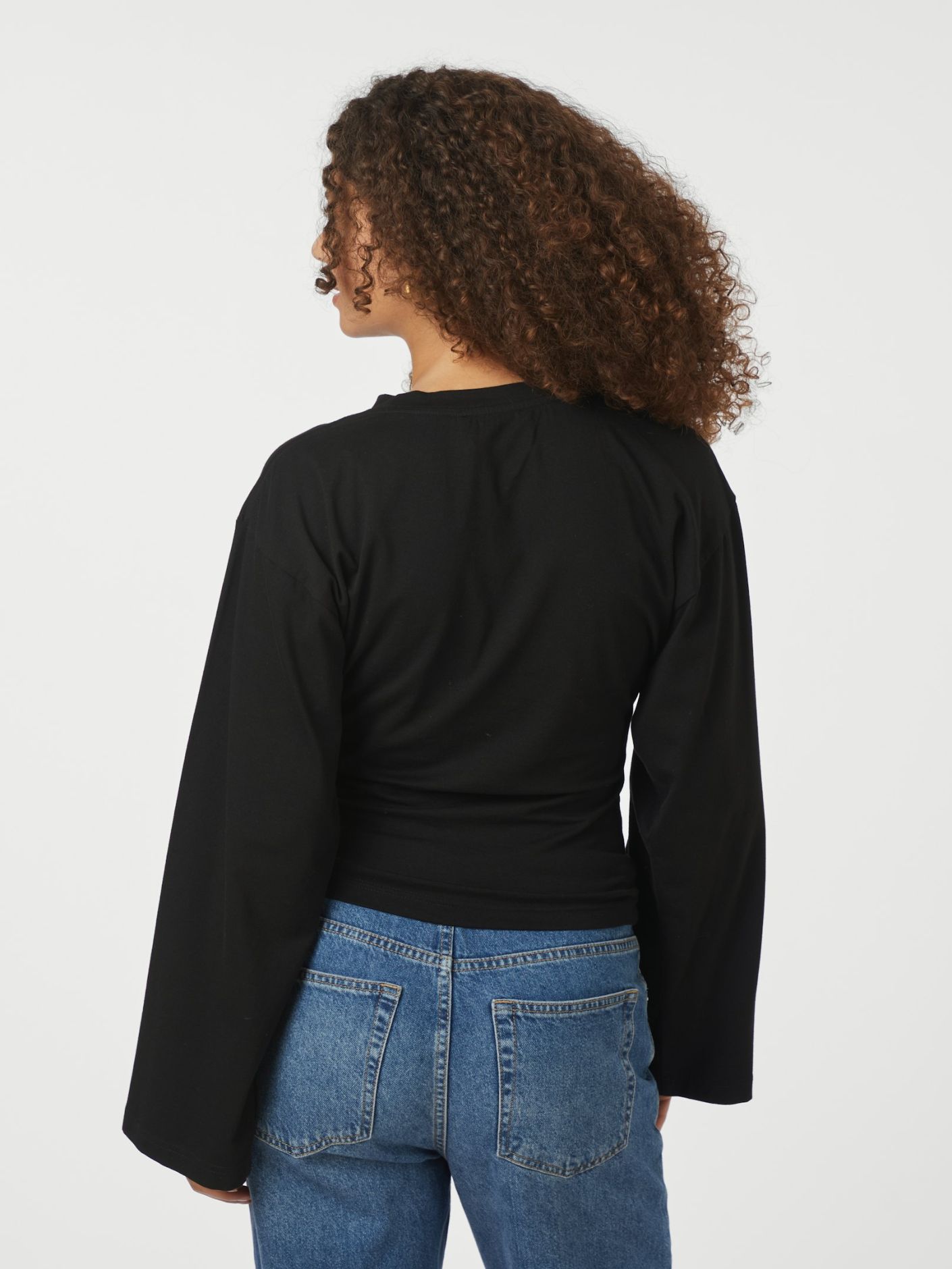 Paska Boxy Long Tee - Black