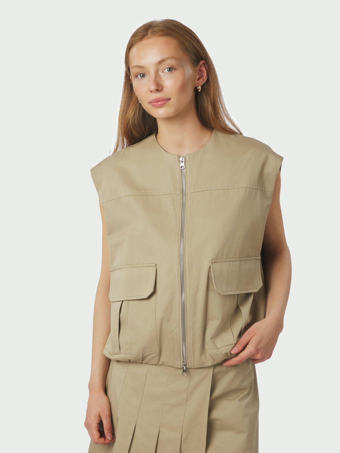 Flo Balloon Twill Vest - Taupe