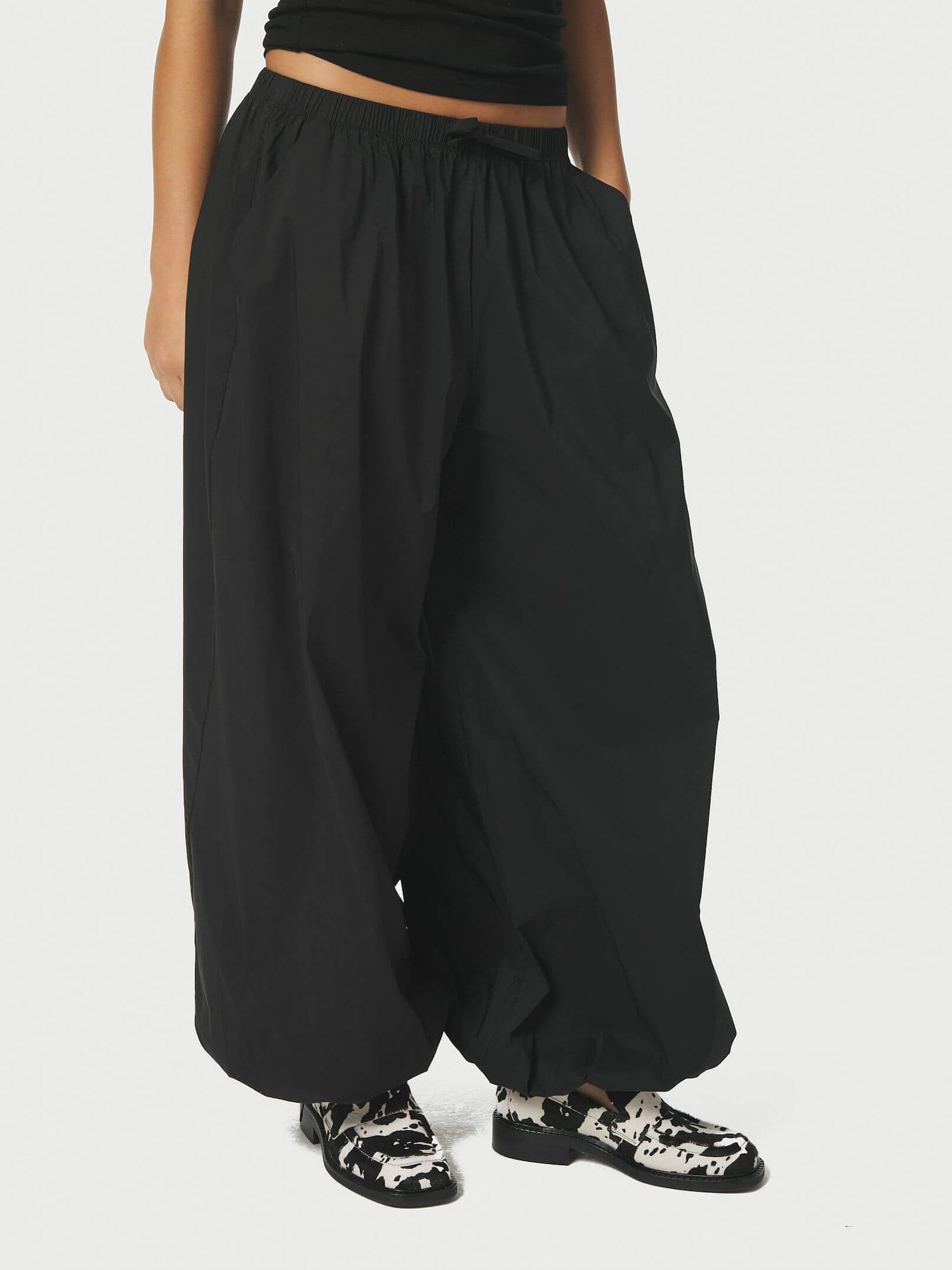 Roxane Balloon Poplin Pants - Black