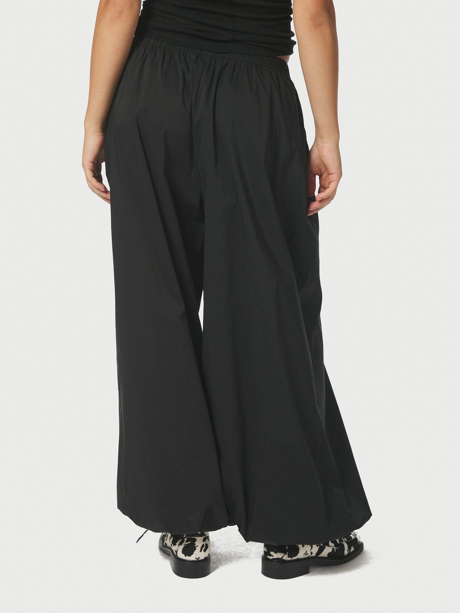 Roxane Balloon Poplin Pants - Black