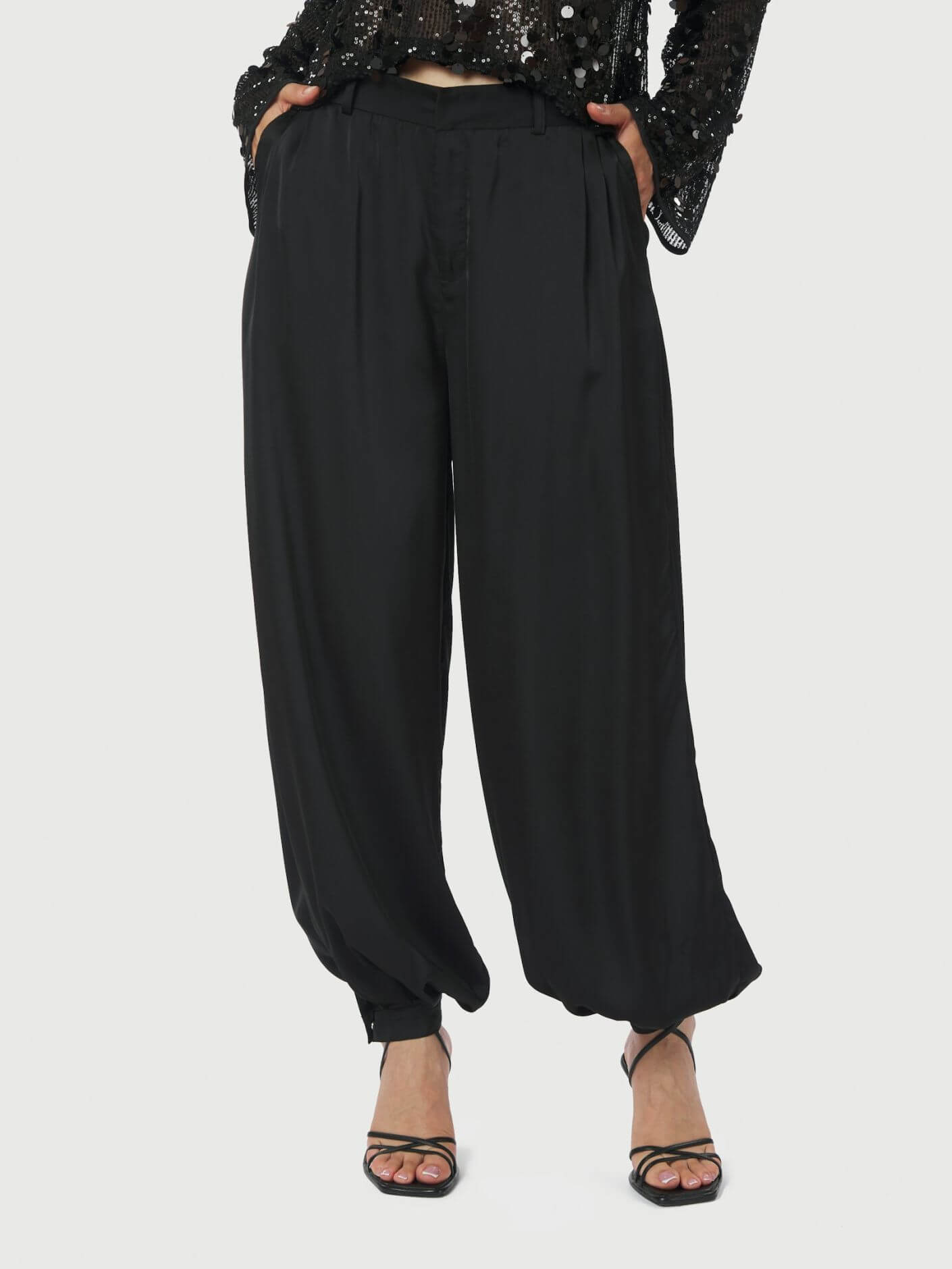 Fayla Drapy Satin Balloon Pants - Black