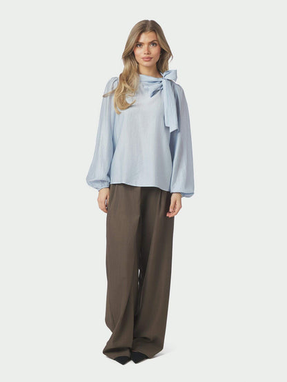 Selene Crisp Blouse - Light Blue