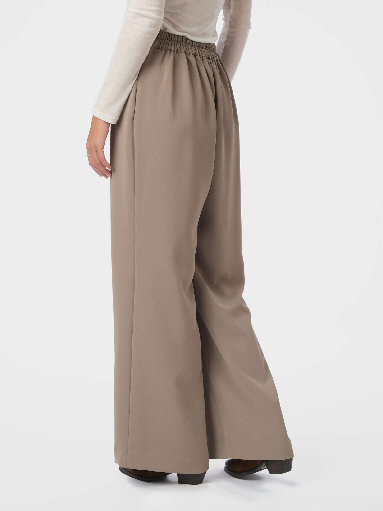 Lunet Crepe Pants - Taupe