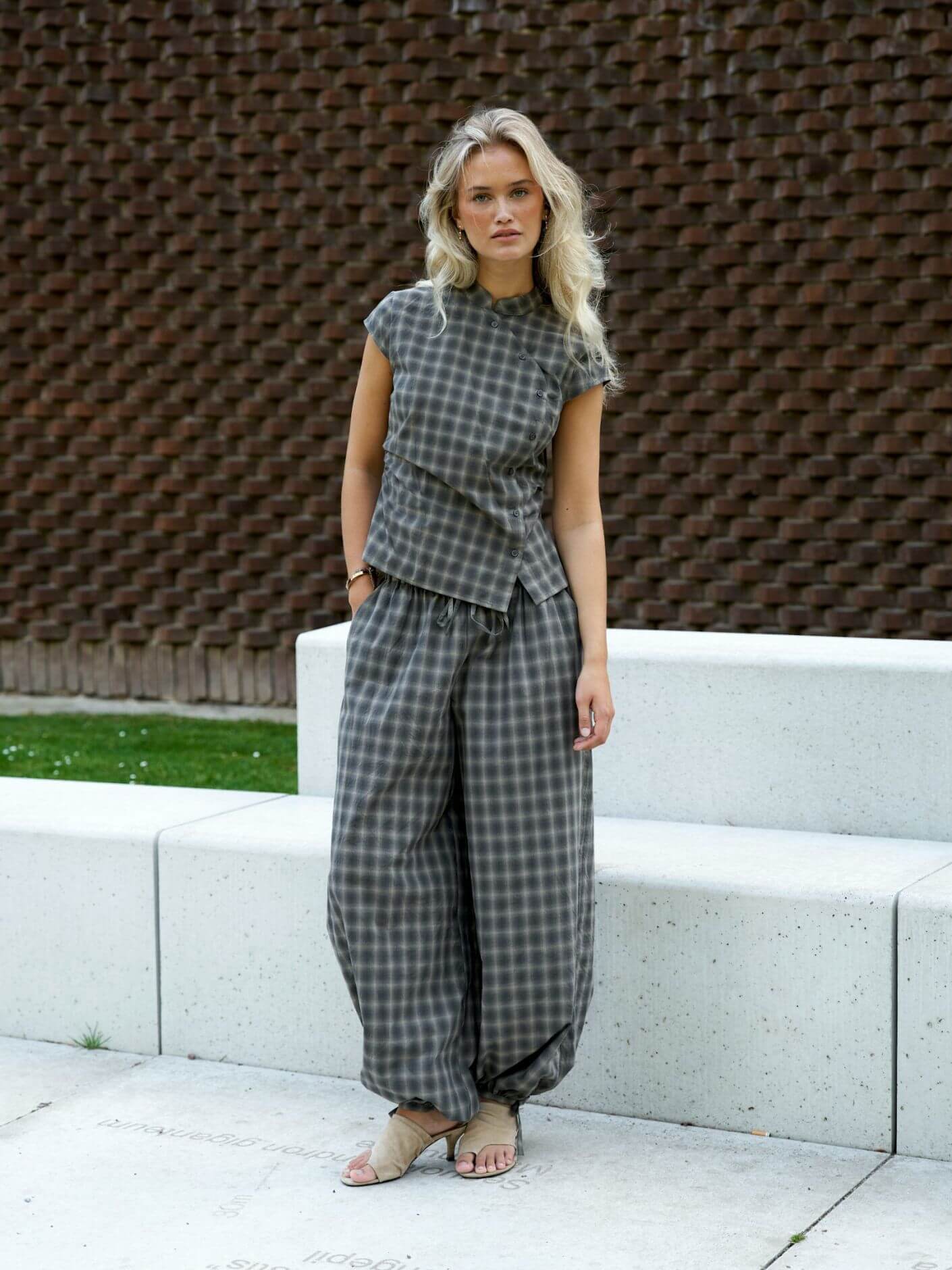 Roxane Balloon Checked Pants - Dusty Army