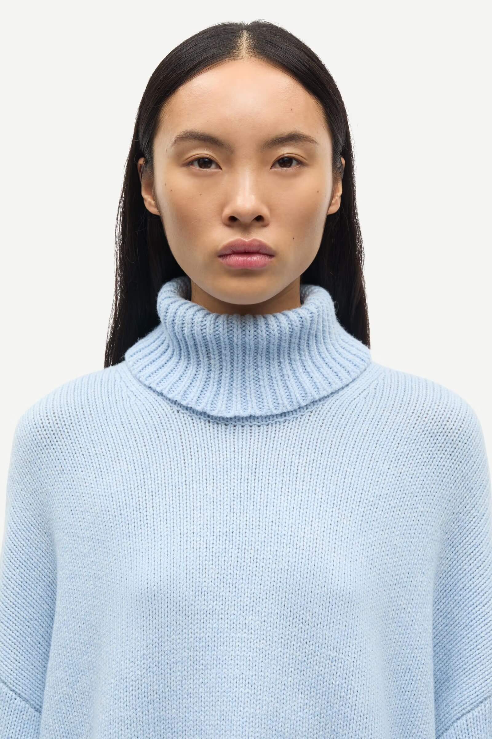 Sakeiku Turtleneck - Cashmere Blue