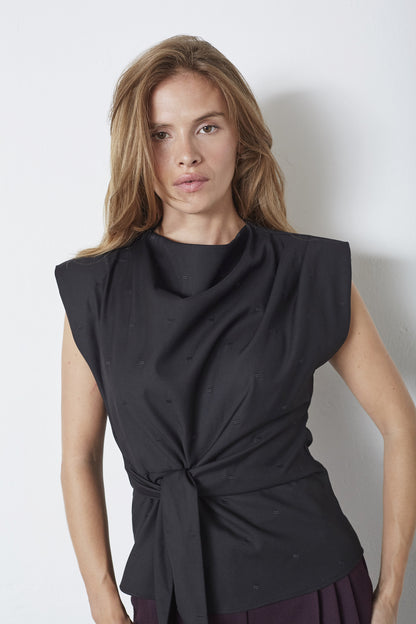 SagaCC pleat Top - Black