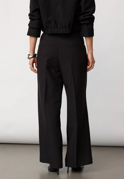 AcileCC Pleat Pant - Black
