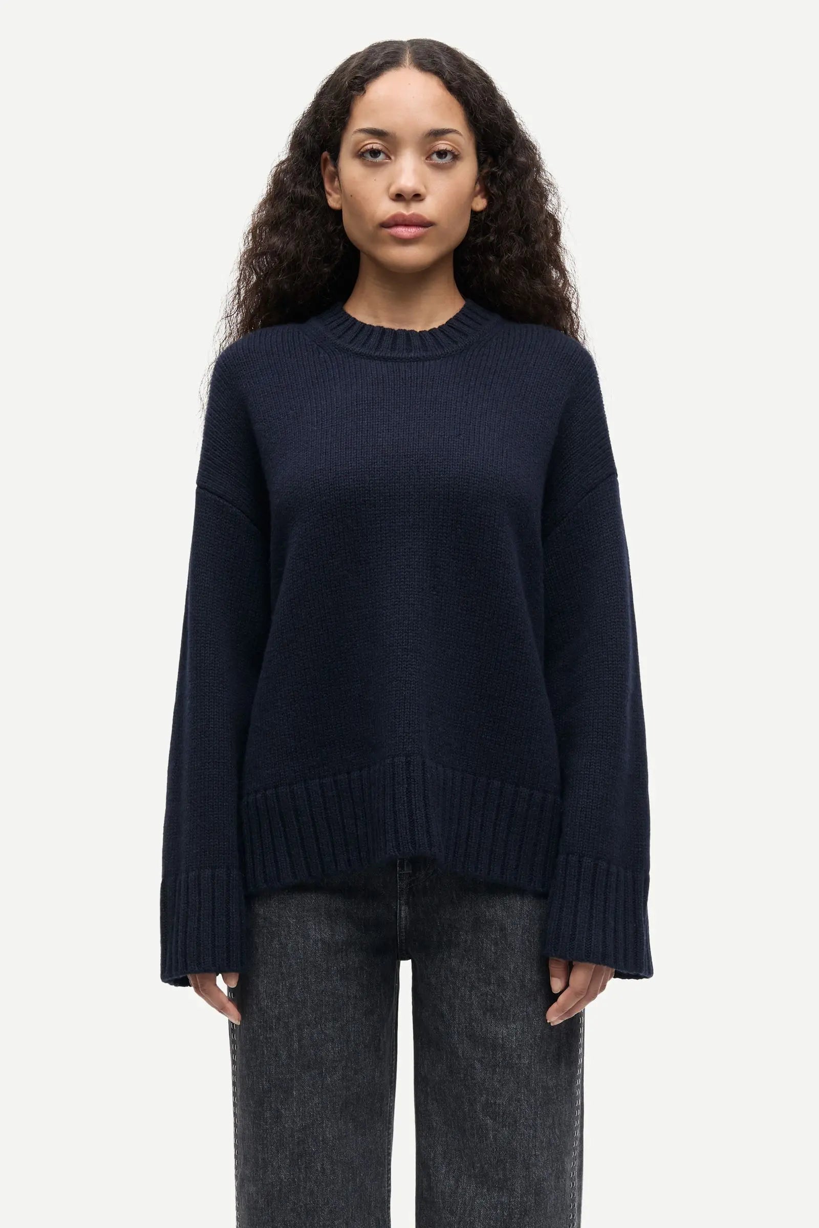 Sakeiku Sweater - Salute