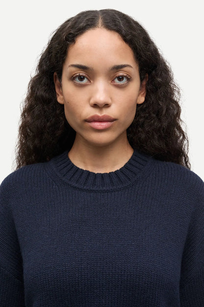 Sakeiku Sweater - Salute