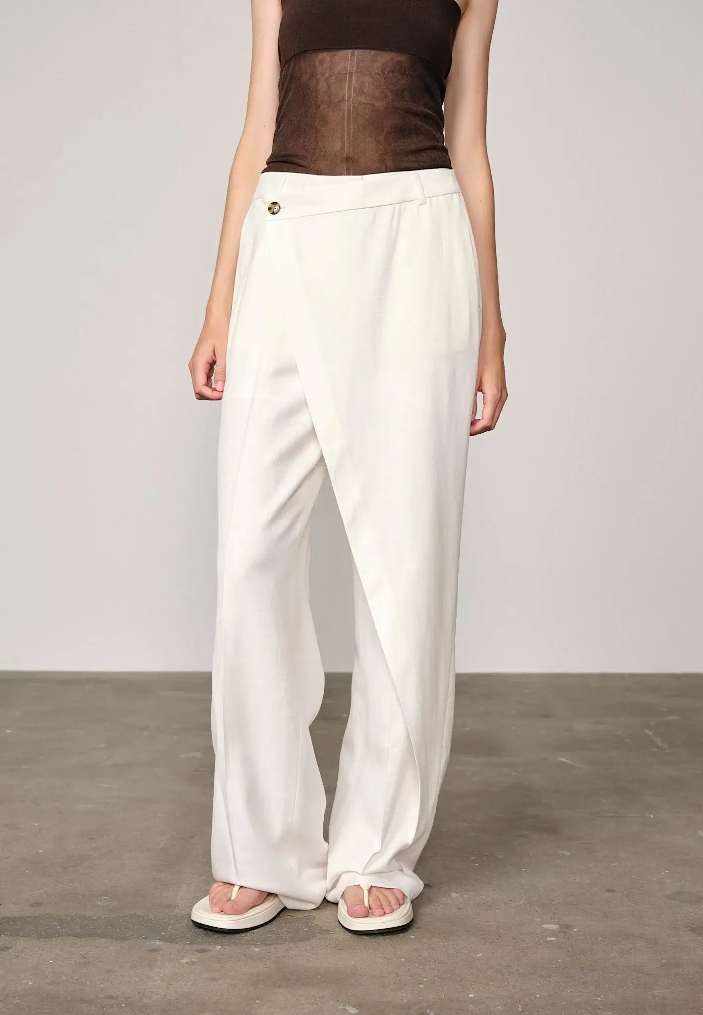 Alina Midt Waist Pants - White