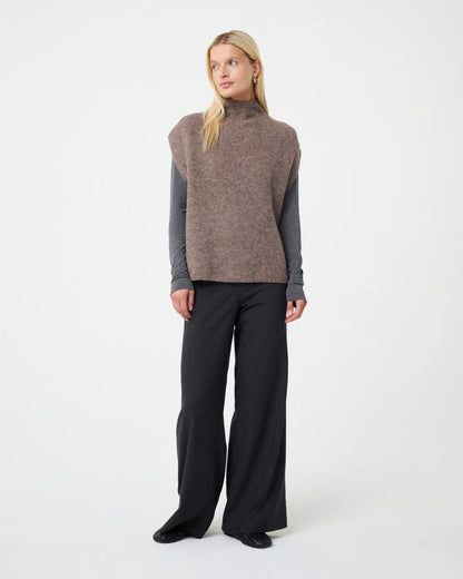 Rave Pullover - Walnut
