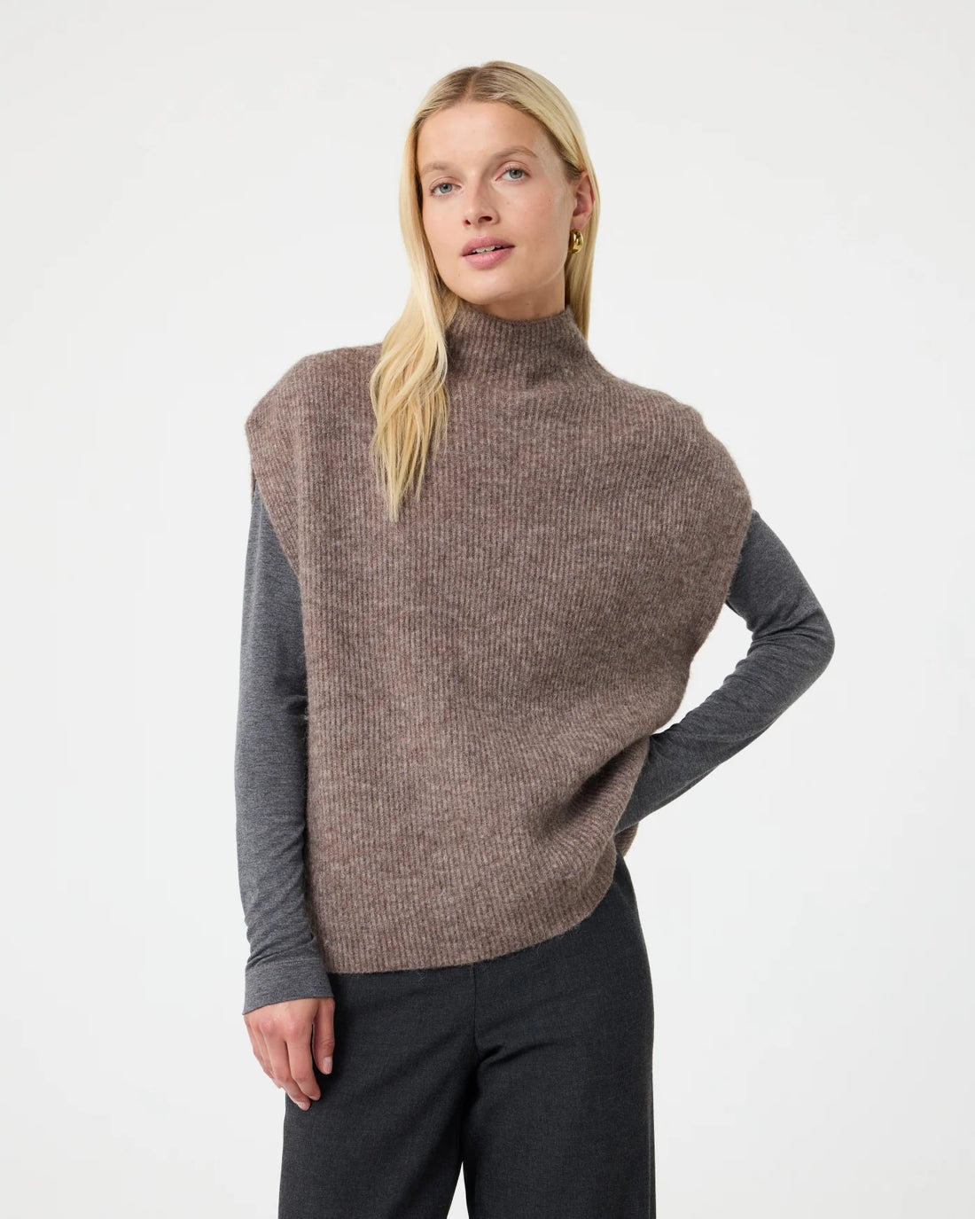 Rave Pullover - Walnut