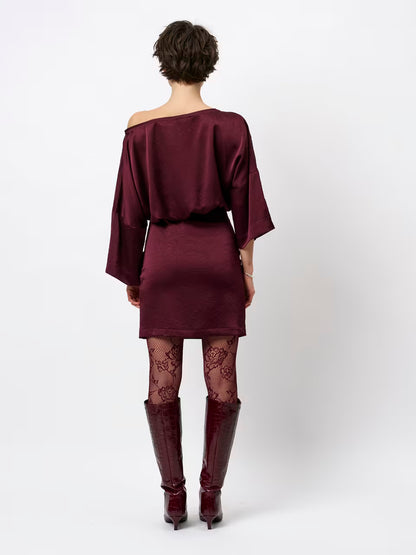 Maven Kimono Sleeve Dress - Mulberry Red