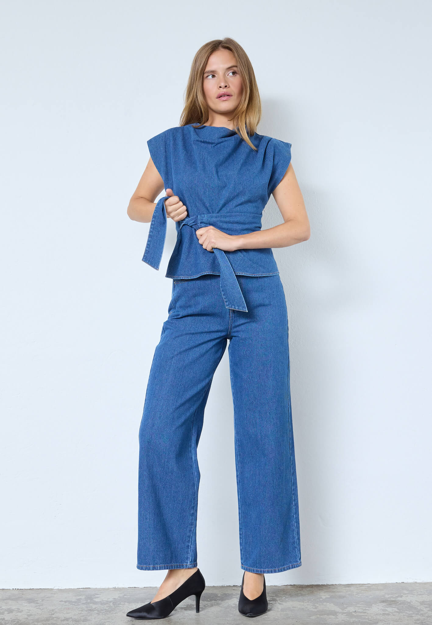 KimmyCC Pleat Top - Dark Denim