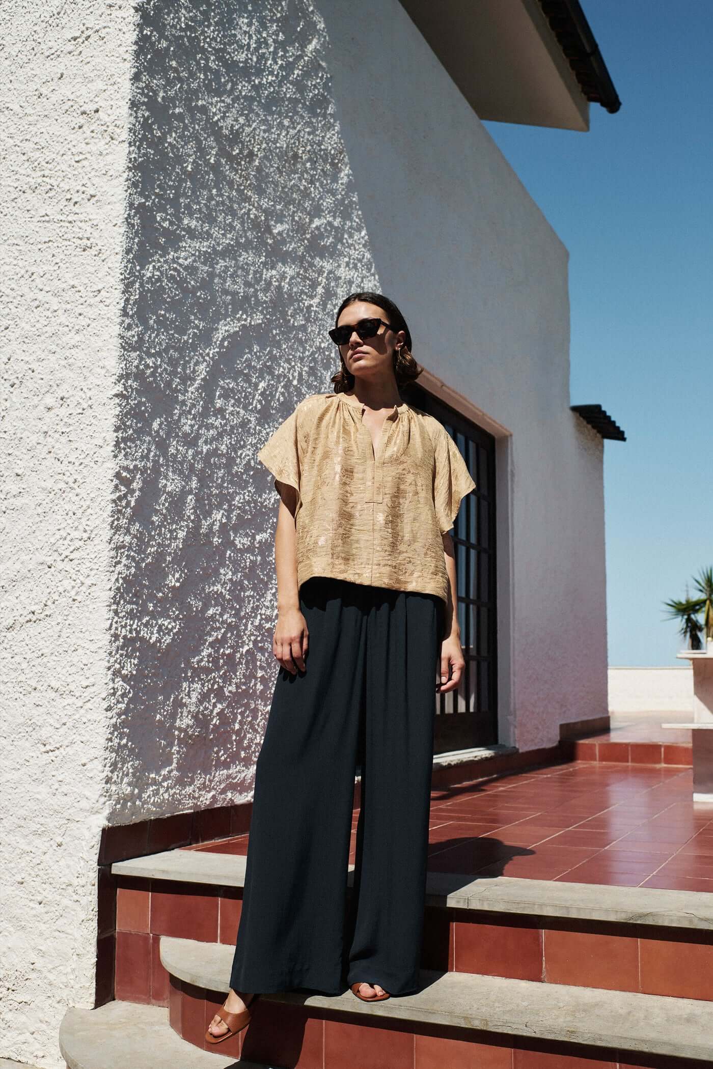 Vina Jacquard Blouse - Desert