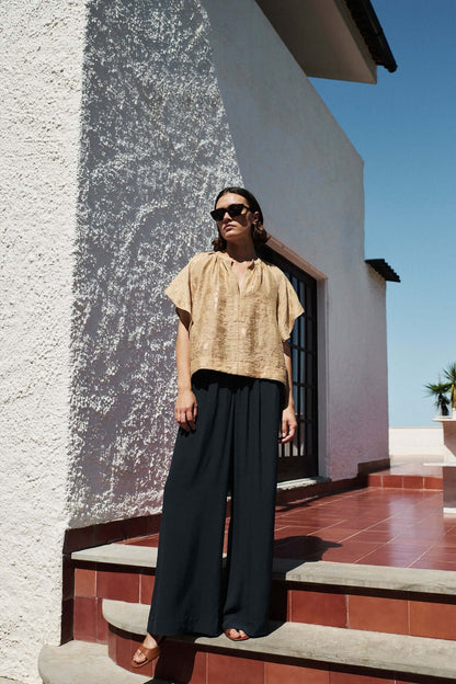 Vina Jacquard Blouse - Desert