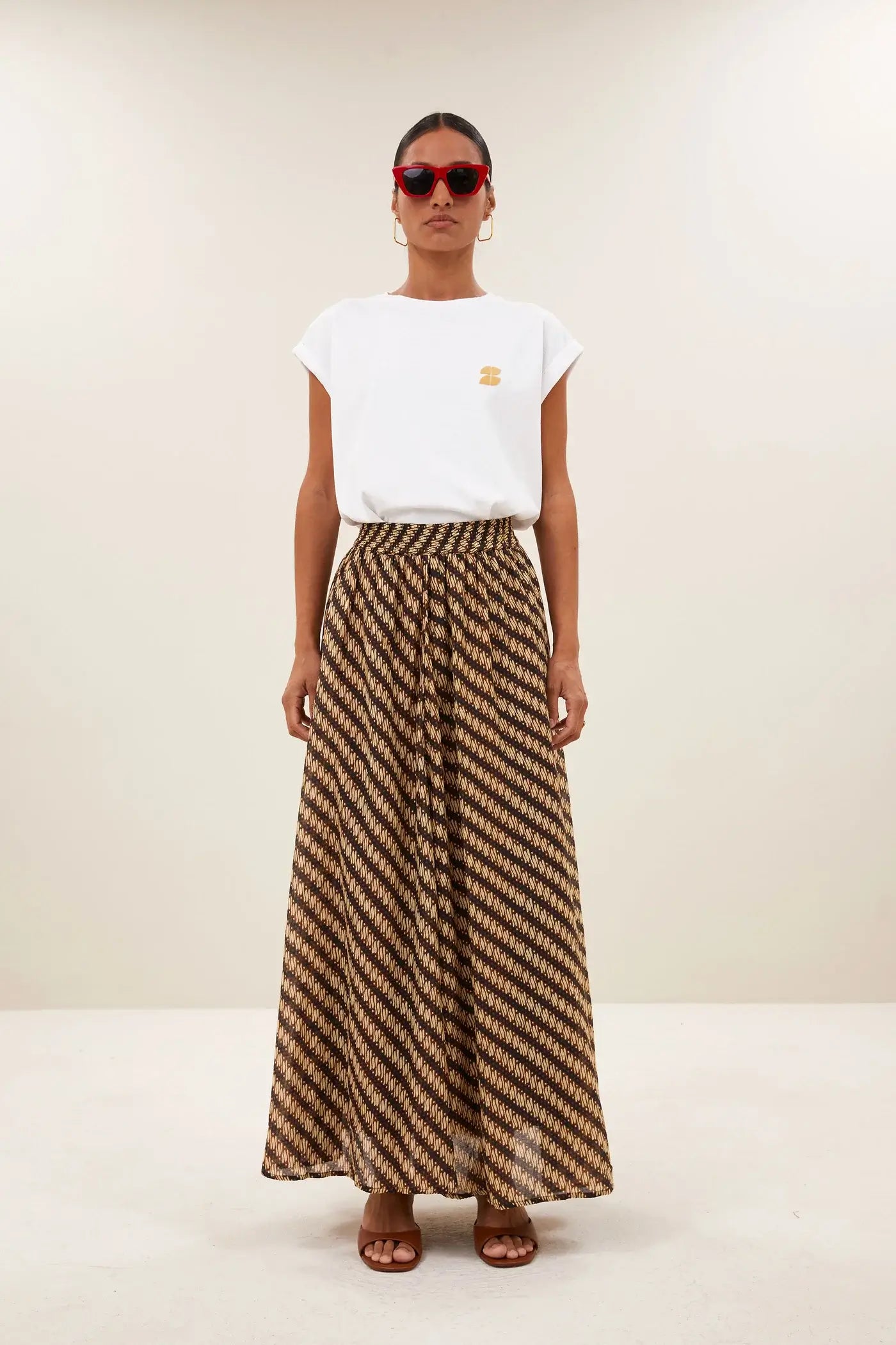 Tobi Flame Logo Top - Bright White