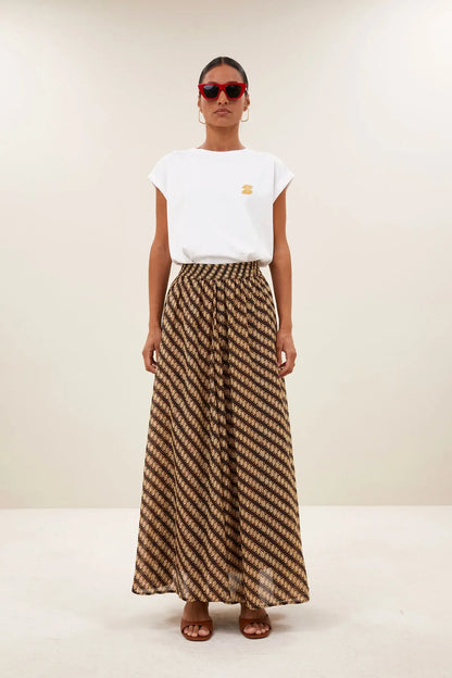 Tobi Flame Logo Top - Bright White