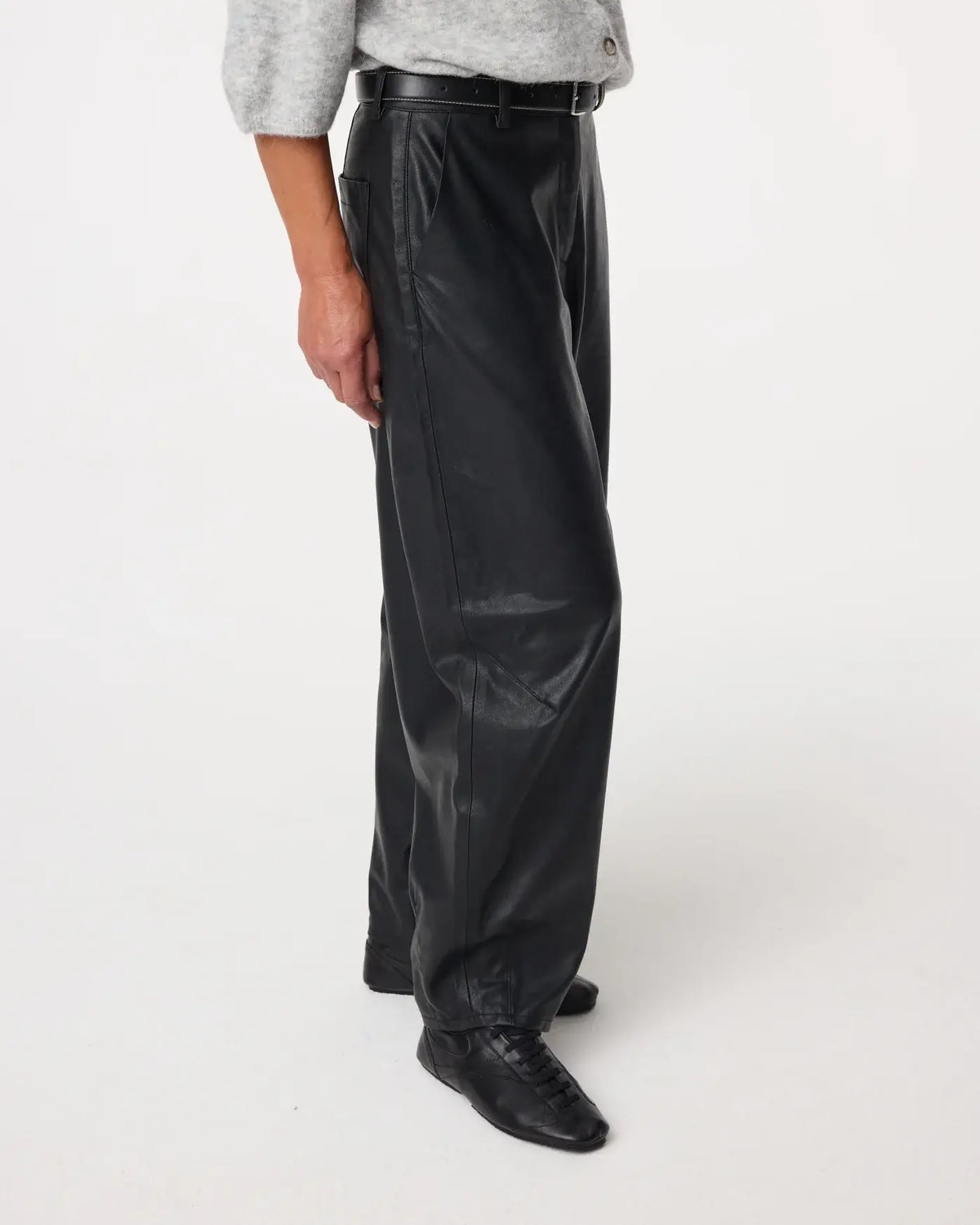 Alba Hose – Schwarz