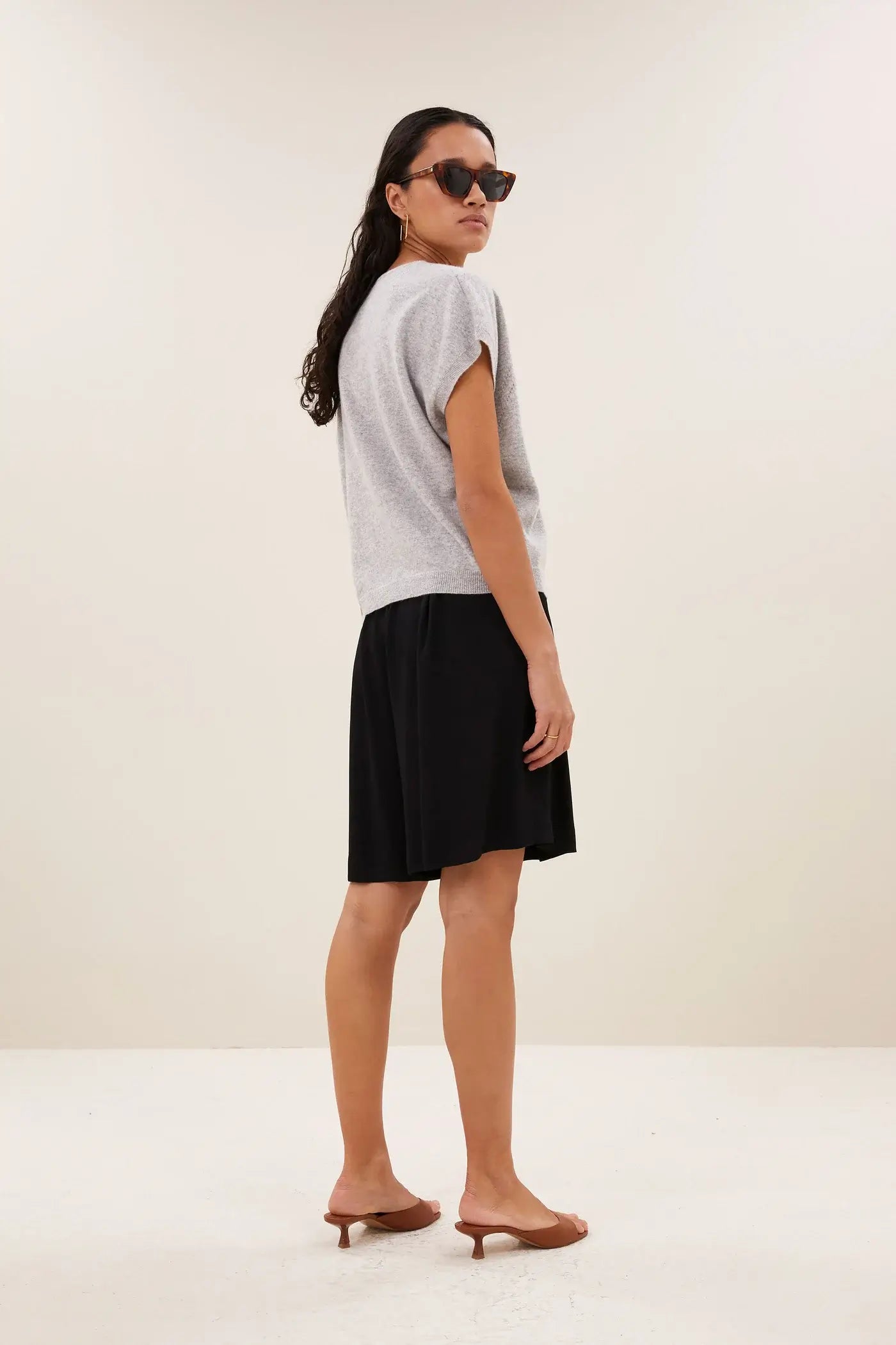 Sil V-Neck Pullover - Grey Melee