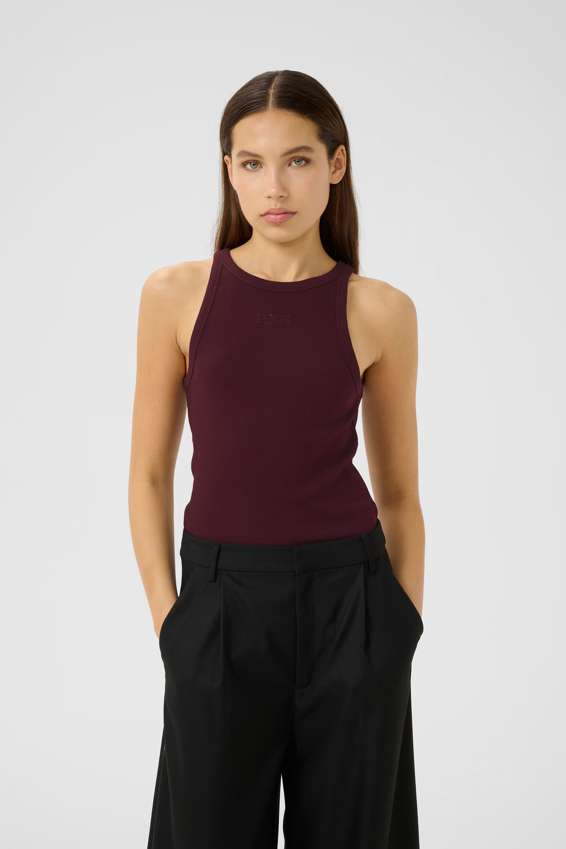GZdrew Rhinestone Logo Tank - Aronia