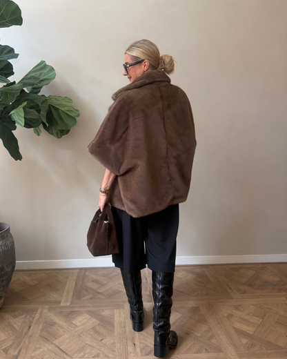Ally Faux-Nerzjacke – Dunkelbraun/Olive