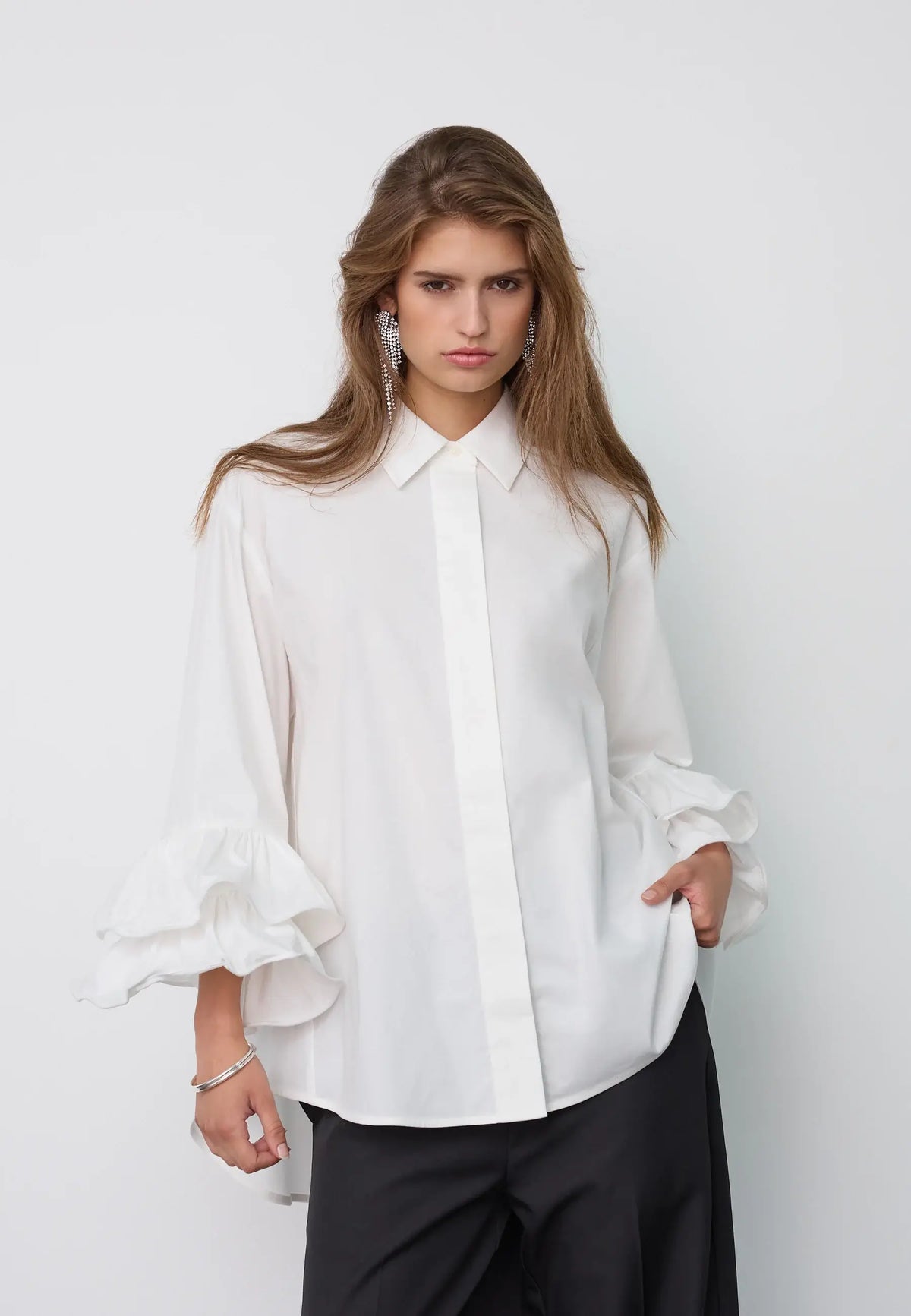 HalenCC Flare Shirt - White