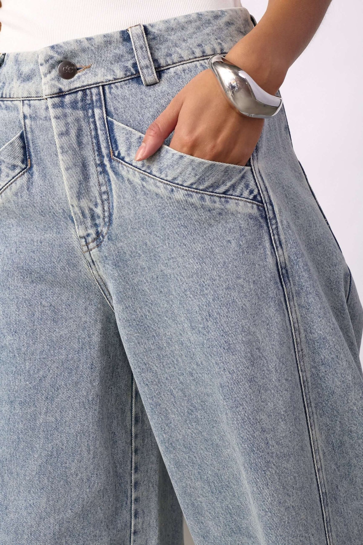 JacksonCC Barrel Jeans - Bleach Denim