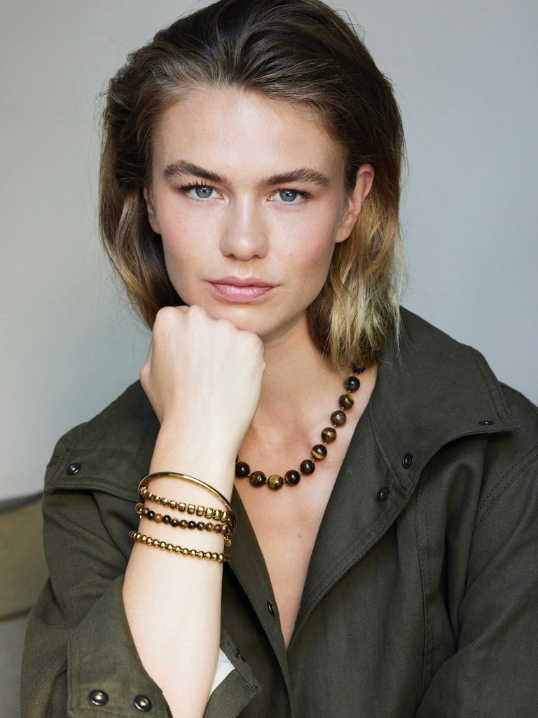 Armbandje met gemstone balletjes / bruin mêlée